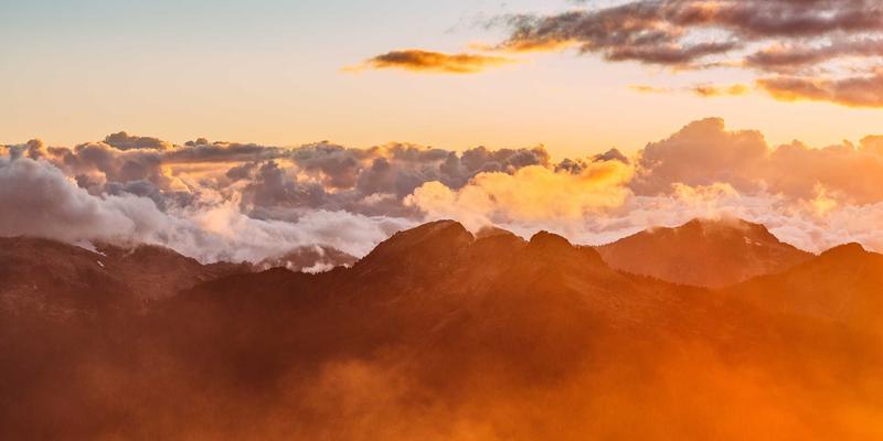 2024科技指南：DIY装机全攻略，主流数码产品配置单与性价比硬件搭配解析